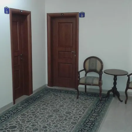 Apolo Guest house 3*