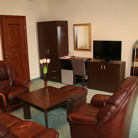 Apolo Guest house 3*