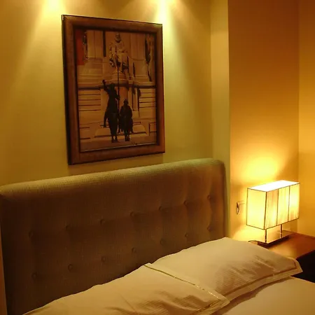 Apolo Guest house