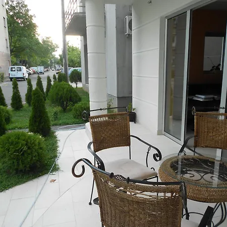 Apolo Guest house